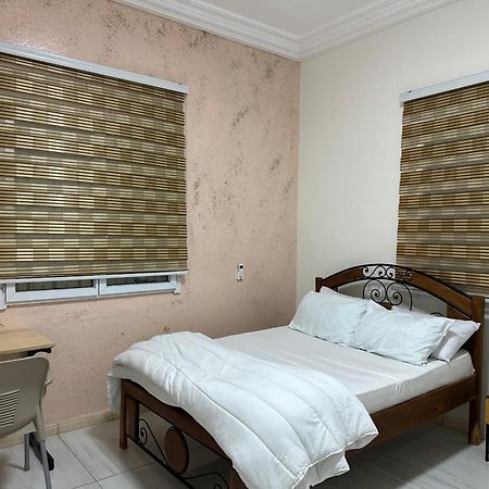 Residences Primis Thies - Appartements Et Chambres Luaran gambar
