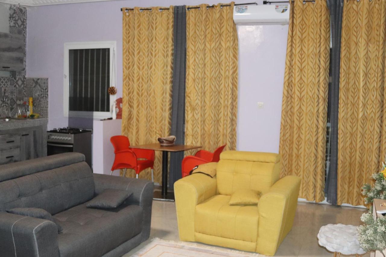 Residences Primis Thies - Appartements Et Chambres Luaran gambar