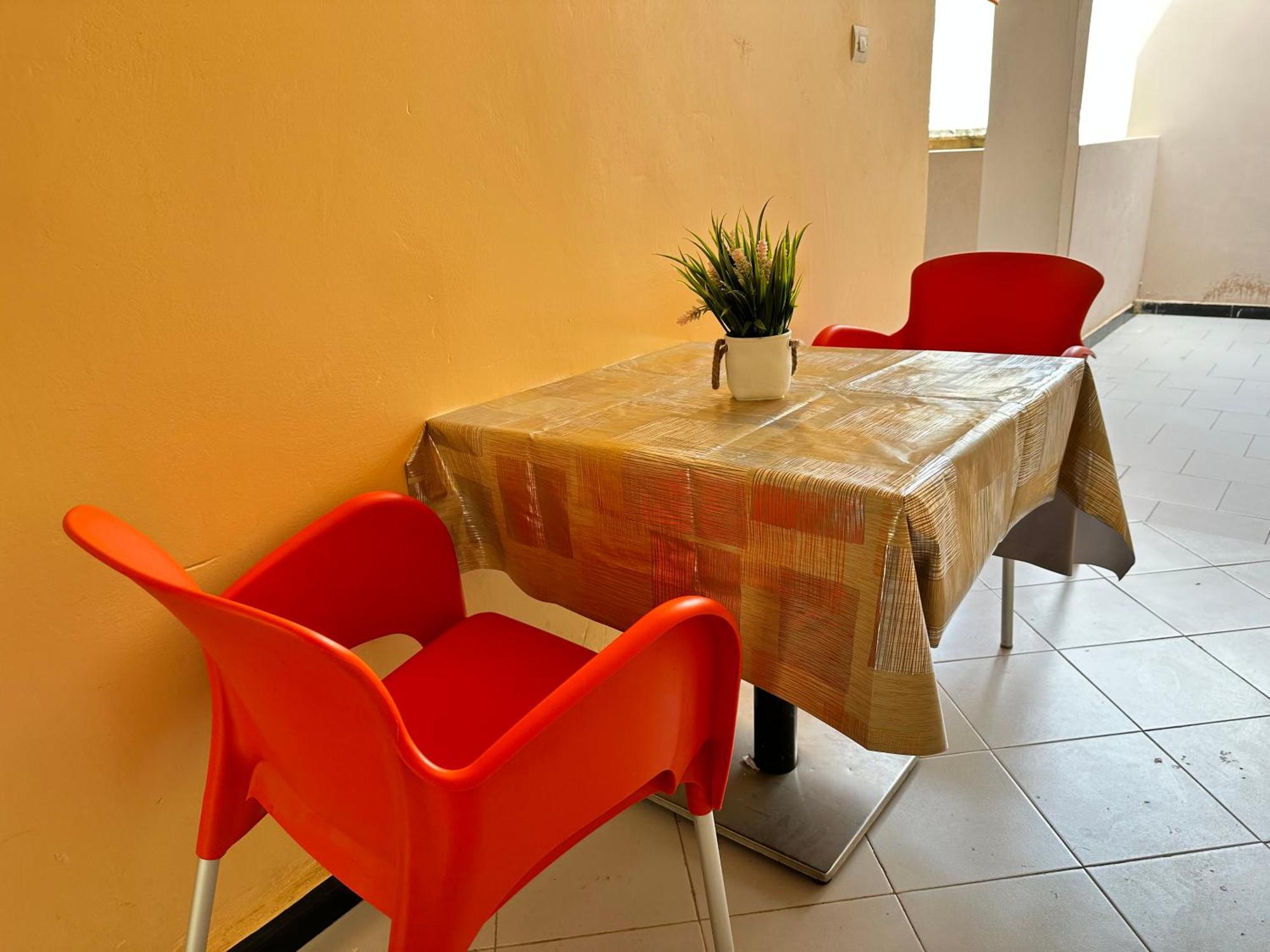 Residences Primis Thies - Appartements Et Chambres Luaran gambar